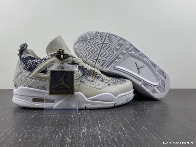 Cheap Husky 4 819139-030 Snakeskin Retro Jordan 0814